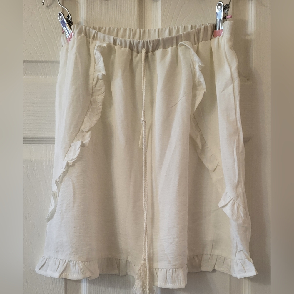 Cream Ruffle Skirt - Picture 2 of 4